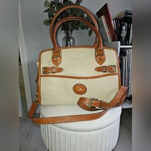 🦆Vintage Dooney & Bourke Cream & British Tan Double Buckle Crossbody Bag GUC🦆